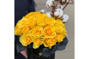 Коробка из роз Замёрзшие розы